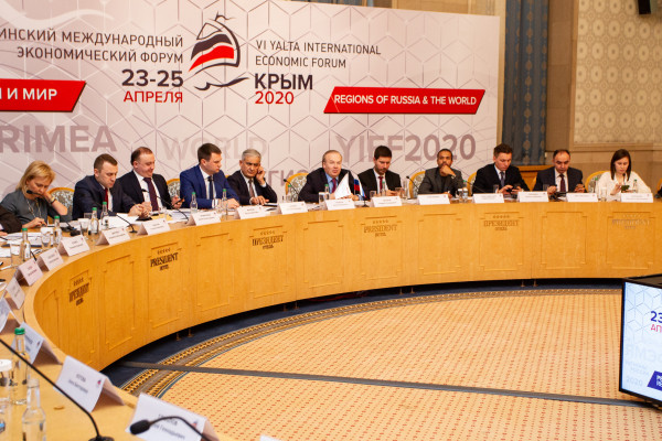 Регионы России и мир в Крыму