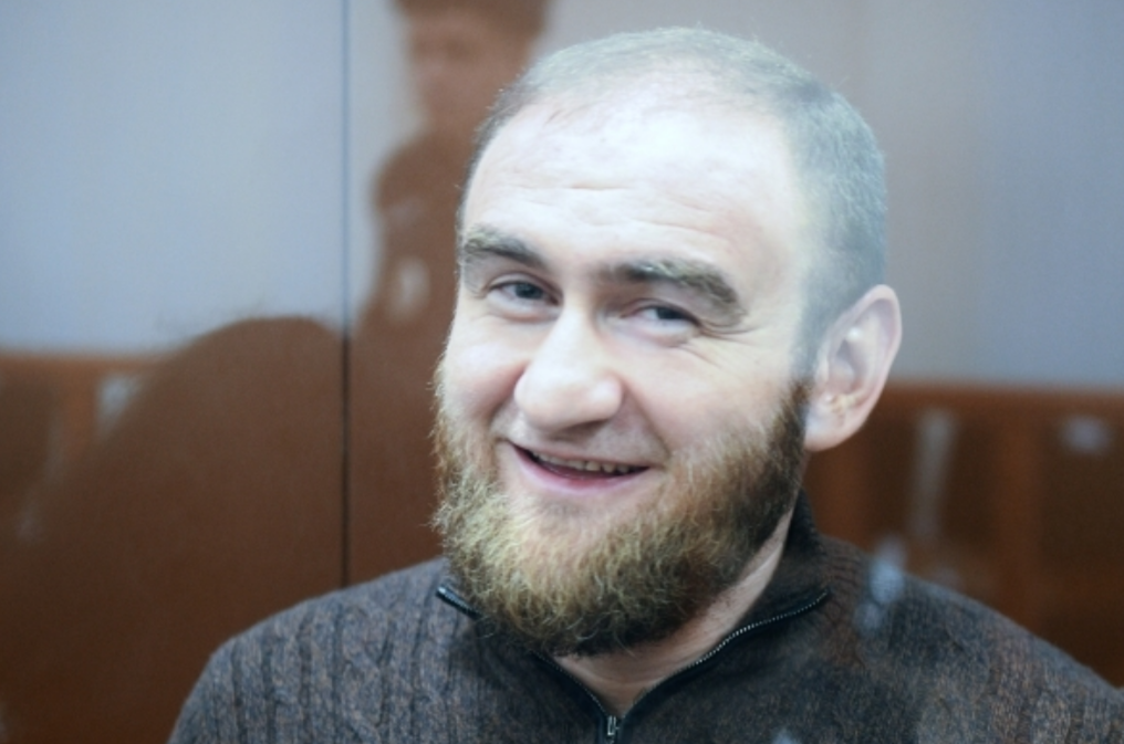 Осуждённый на пожизненное заключение Рауф Арашуков оказался в ШИЗО за использование нецензурной лексики