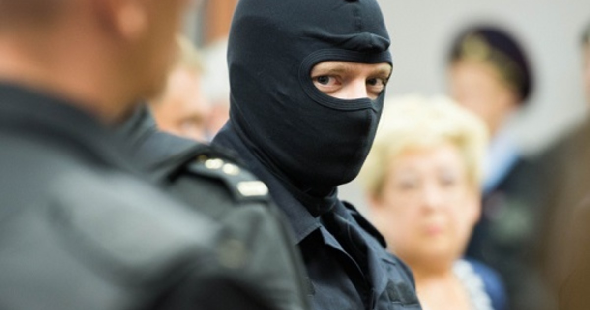 В Санкт-Петербурге проходят обыски по делу о неуплате налогов в особо крупном размере