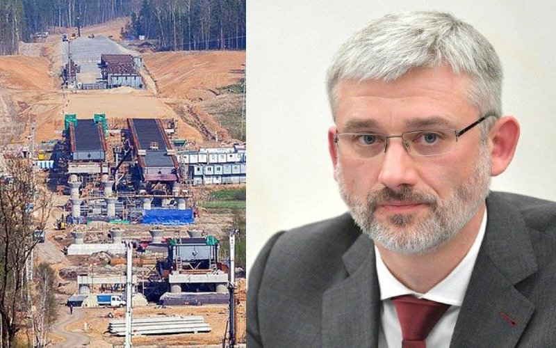 Глава Минтранса Евгений Дитрих демонстрирует подозрительную активность в работе
