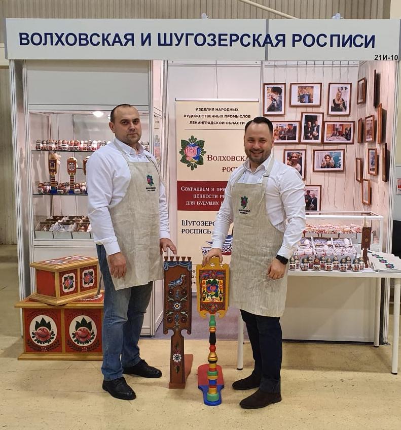 Момент Истины - Возрождение и развитие традиционных народных промыслов России «Волховская роспись» и «Шугозерская роспись»: истоки и современность Возрождение и развитие традиционных народных промыслов России «Волховская роспись» и «Шугозерская роспись»: истоки и современность