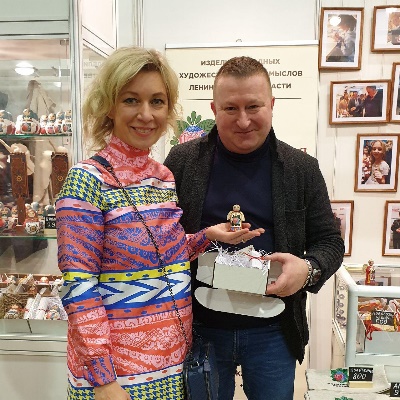 Момент Истины - Возрождение и развитие традиционных народных промыслов России «Волховская роспись» и «Шугозерская роспись»: истоки и современность Возрождение и развитие традиционных народных промыслов России «Волховская роспись» и «Шугозерская роспись»: истоки и современность
