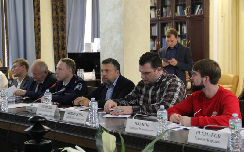 Момент Истины - В Общественной палате РФ обсудили вопросы духовной безопасности России В Общественной палате РФ обсудили вопросы духовной безопасности России